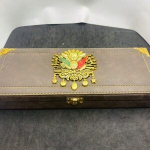 Leder Box